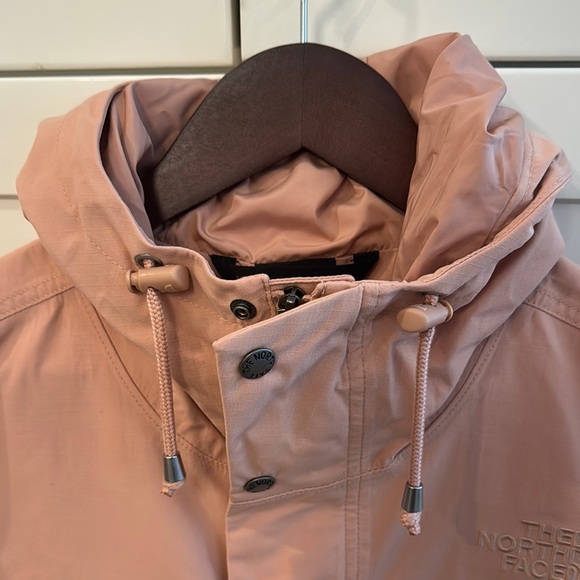 The North Face Men’s Cafe Crème Jacket - Picture 4 of 8